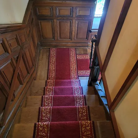 Chateau / Manoir De Saint-gaudens Daire
