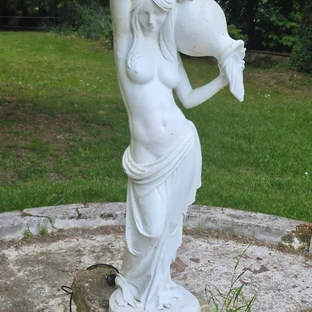 Daire Chateau / Manoir De Saint-gaudens