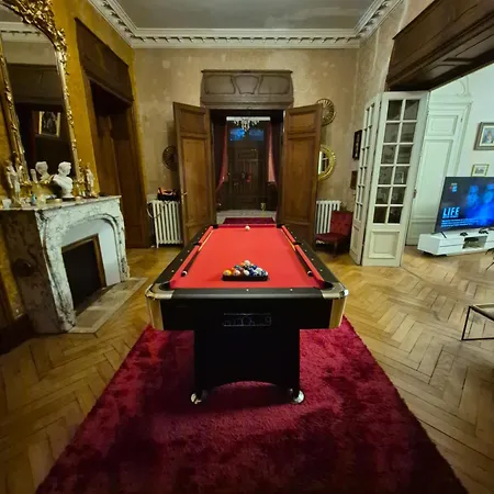 Chateau / Manoir De Saint-gaudens Daire