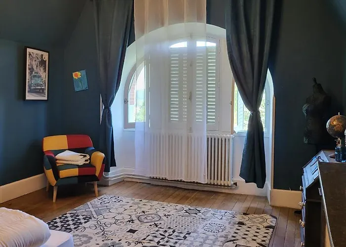 Chateau / Manoir De Saint-gaudens *