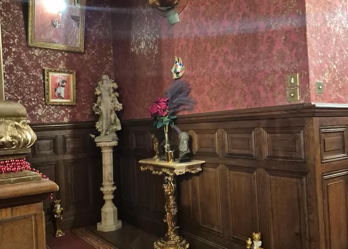 Chateau / Manoir De Saint-gaudens